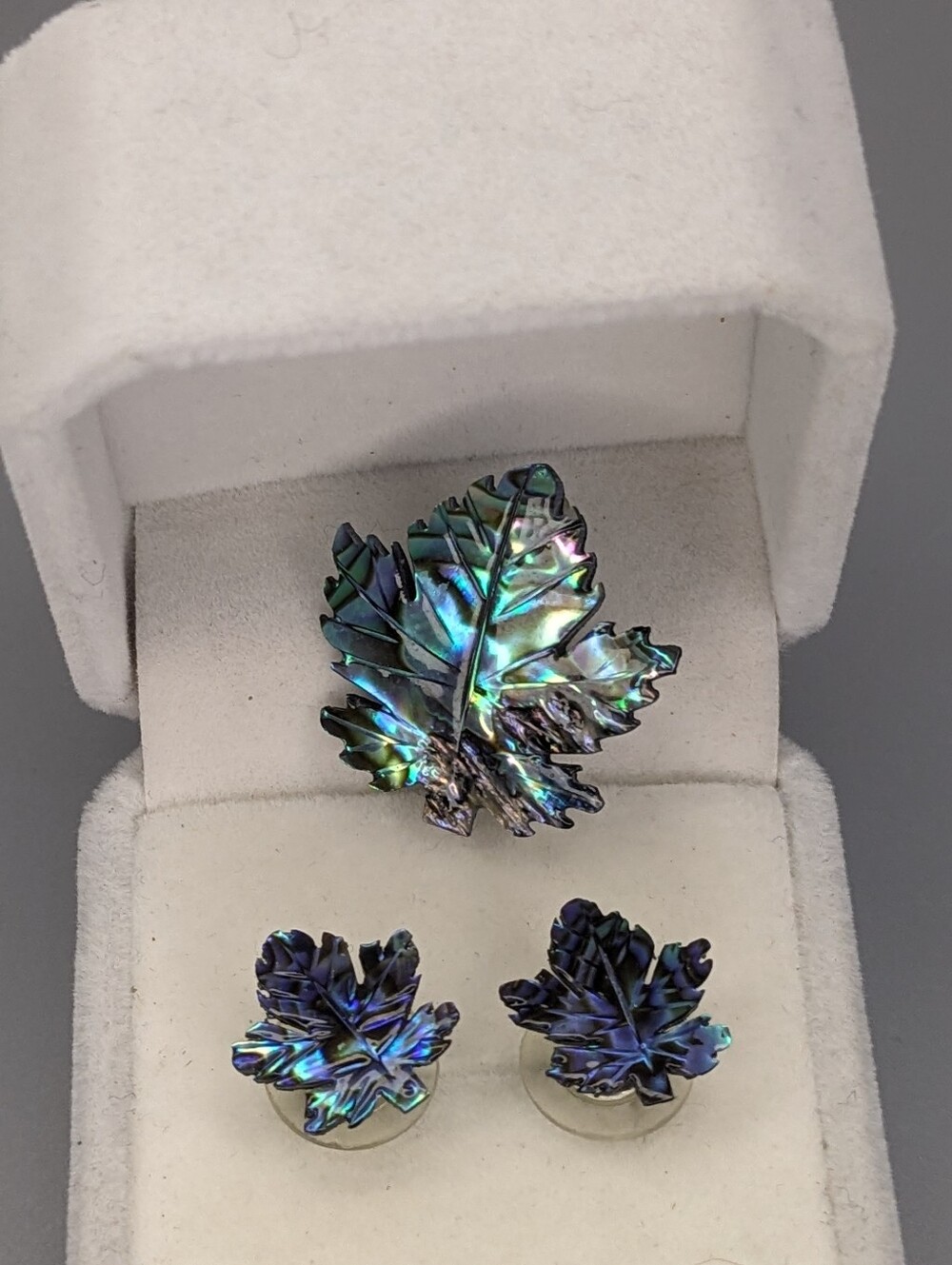 Vintage Abalone Leaf Jewelry Set Brooch And Earrings Iridescent 1990s Nature - Picture 3 of 7